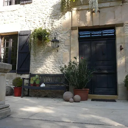 Oda ve Kahvaltı Le Manoir Des Tuileries 3*